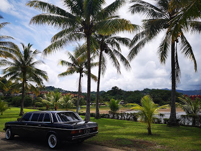 COSTA-RICA-BEACH-PARADISE.-MERCEDES-LIMOUSINE-W123-LANG697a3631168f1ef1.jpg