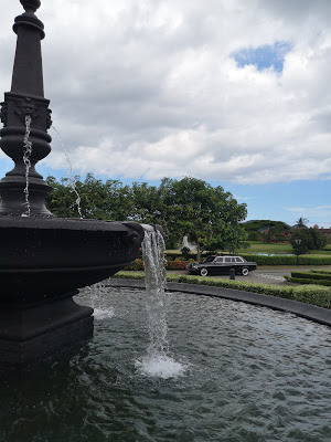 COSTA-RICA-MERCEDES-LOS-SUENOS-FOUNTAIN19afae133ad1fce2.jpg