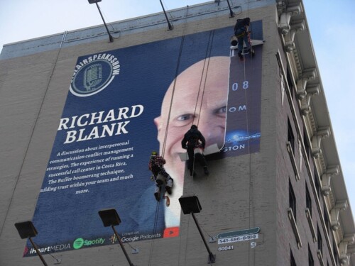 THE-ST-CLAIR-SPEAKS-SHOW-GUEST-CEO-RICHARD-BLANK-COSTA-RICAS-CALL-CENTER605d7a02f9bff19d.jpg