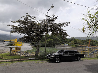 hydroelectric-Cachi-Dam.-COSTA-RICA-LIMOUSINE-SERVICE-300D-W1233cdf93d99de6606b.jpg