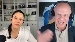 Rosabel-Unscripted-Podcast-guest-expert-Richard-Blank-Costa-Ricas-Call-Center7fffa691e4b16e0b.jpg